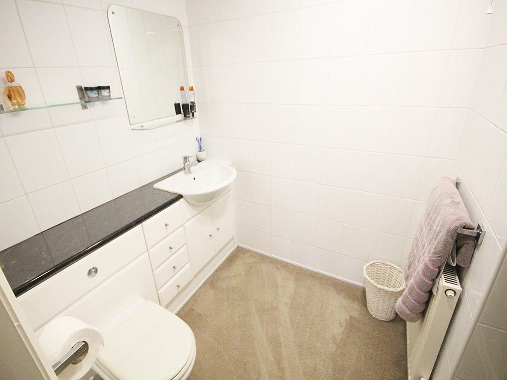 4 bedroom house For Sale in Fence, Burnley - IMG_1051.jpg